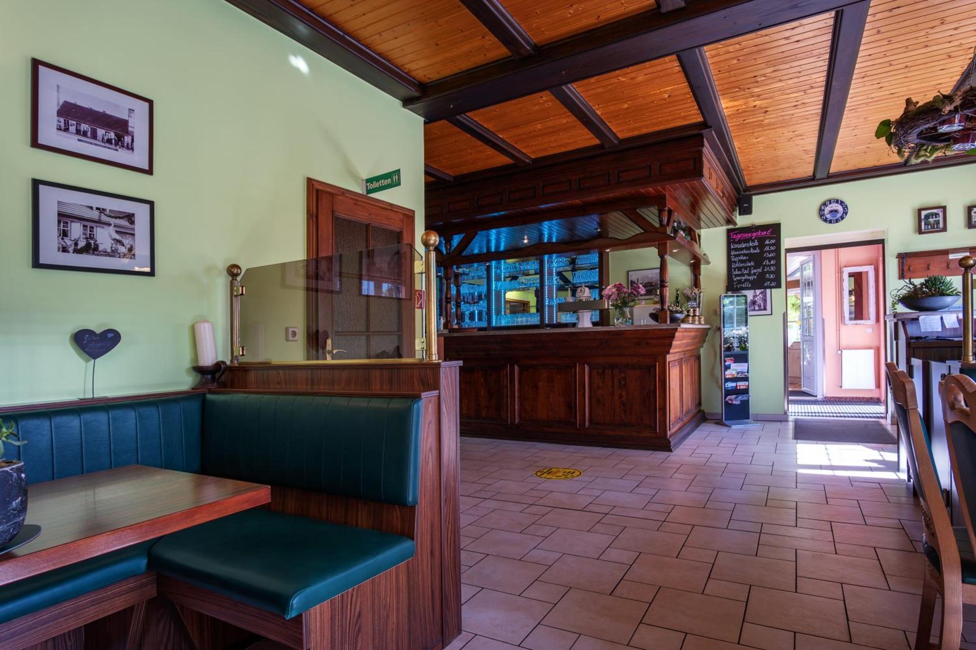 Restaurant & Hotel Storchenklause Щорков Екстериор снимка