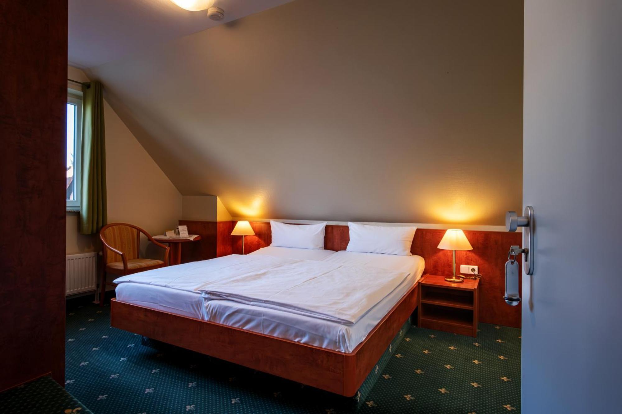 Restaurant & Hotel Storchenklause Щорков Екстериор снимка