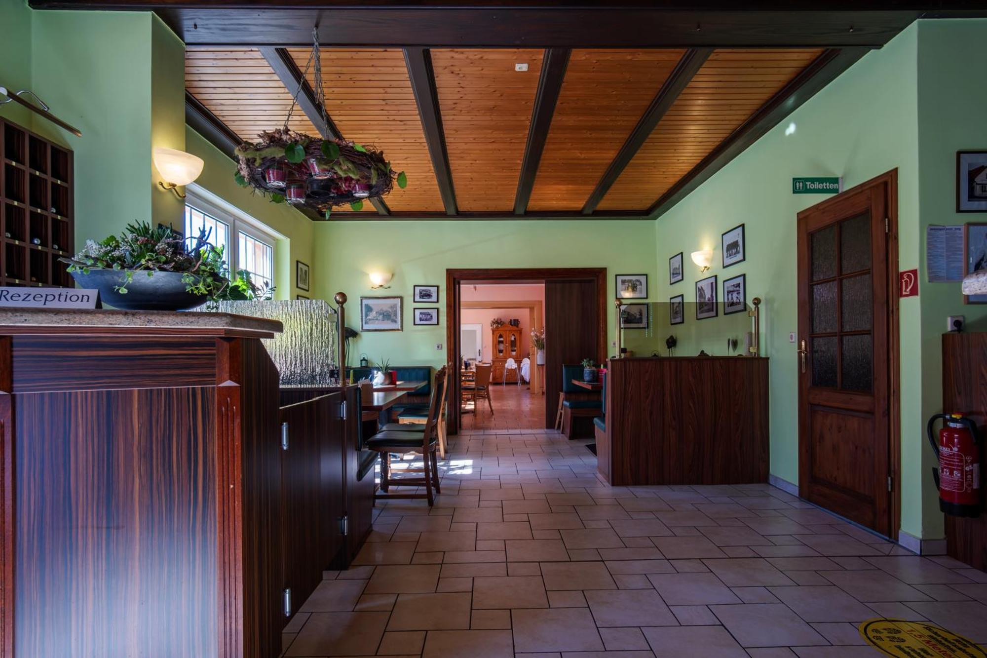 Restaurant & Hotel Storchenklause Щорков Екстериор снимка