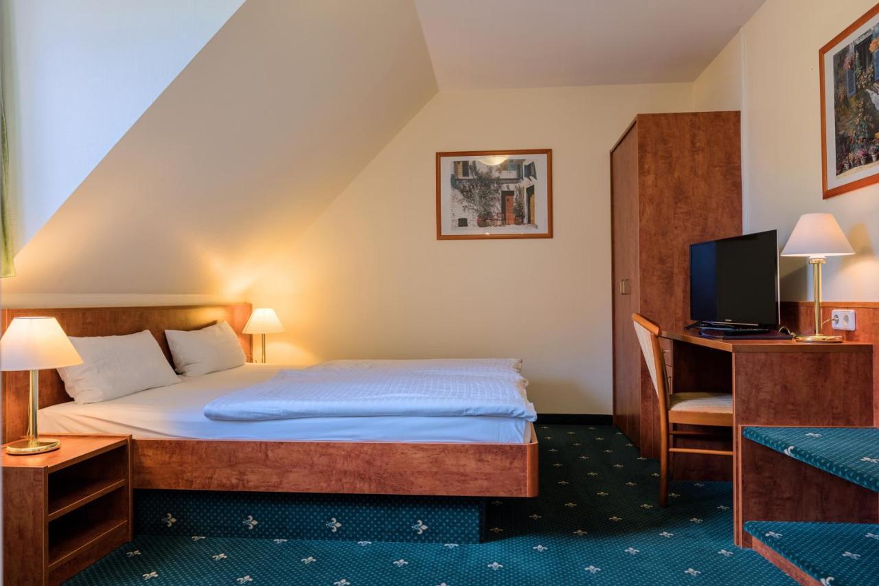 Restaurant & Hotel Storchenklause Щорков Екстериор снимка